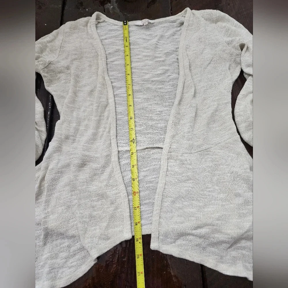 #056 Candies Small Open cream & gold Cardigan - Picture 3 of 12